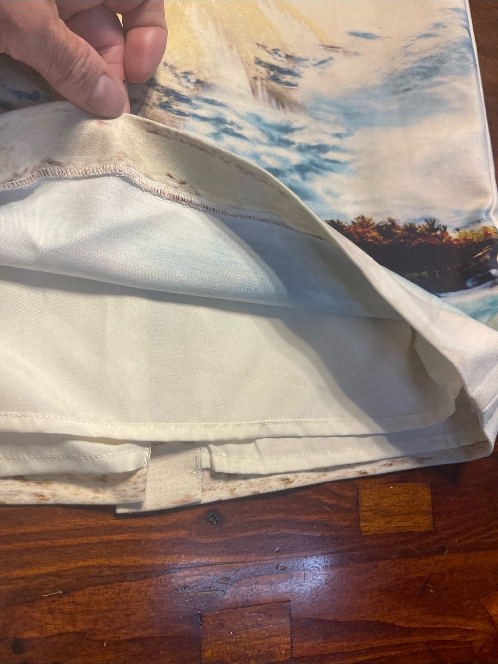 Lord & Taylor | Palm Tree Beach Scene Pencil Skirt in Blue and Cream - Picture 4 of 10